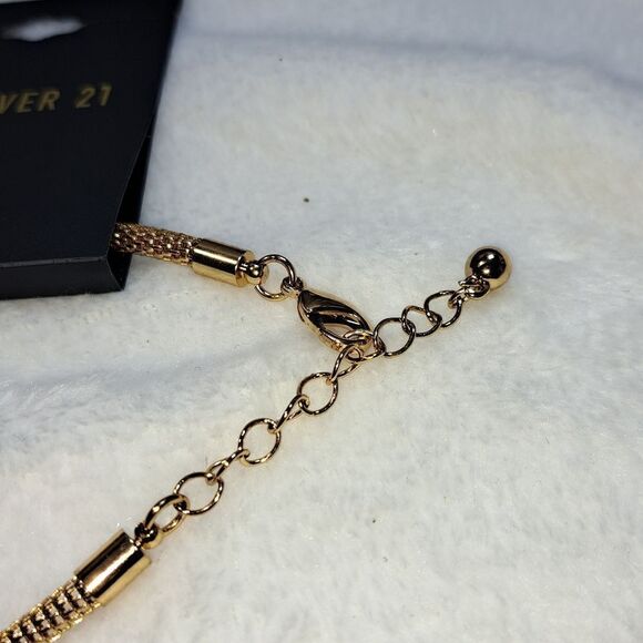 NWT Forever 21 Rose Quartz Necklace - Picture 5 of 8